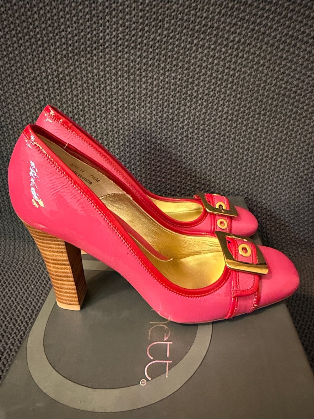 Jessica Bennett Pink Patent Buckle Pumps - Picture 7 of 16